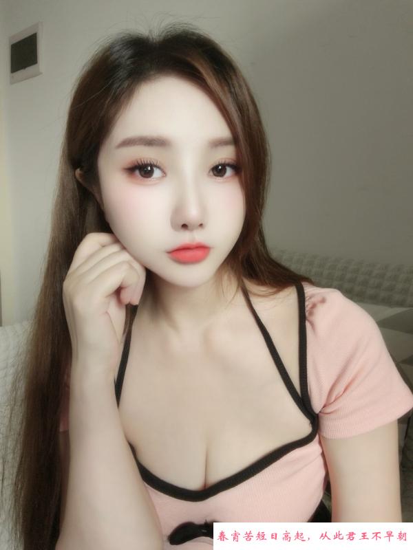 小腰精momo 第1张