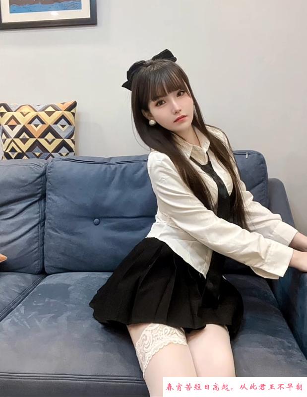 武汉性感小姐姐 第1张