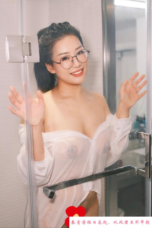 爱巨乳爱肥臀 第3张