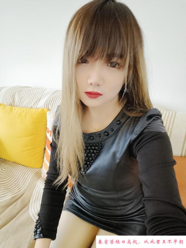 昆区小姑娘 第2张