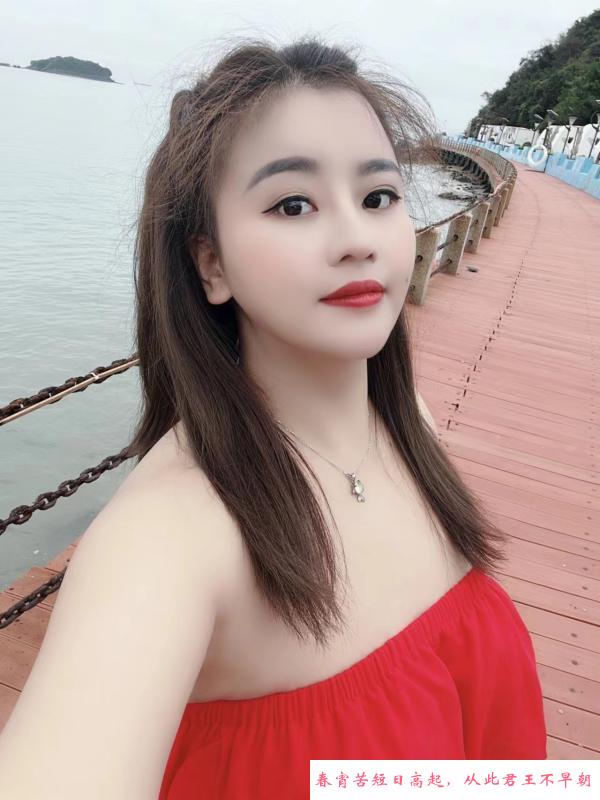 龙华区大胸妹妹 第1张