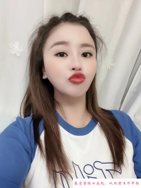 龙华区大胸妹妹 第3张