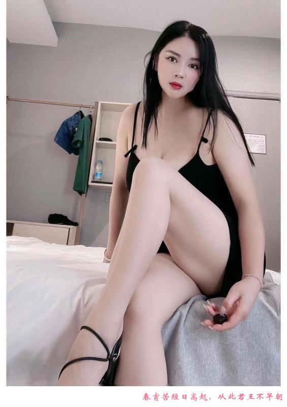 温柔大奶小蛮腰妹子 第3张