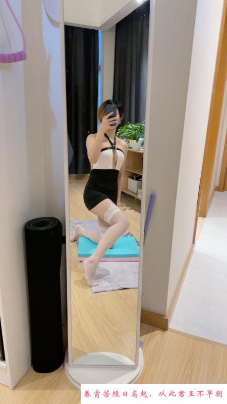 短发服务系寒冰 第2张