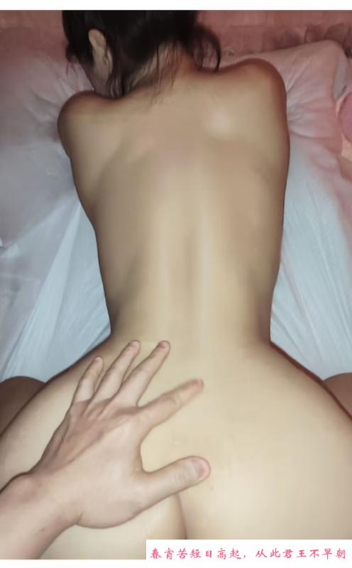 欲望丝袜骚少妇 第1张