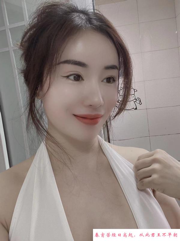 美臀瑜伽老师 第1张