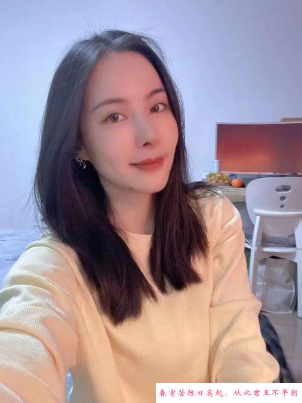 风骚朱莉姐姐 第2张