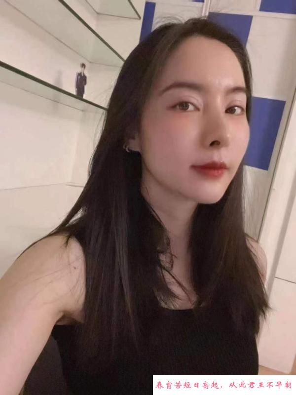 风骚朱莉姐姐 第3张