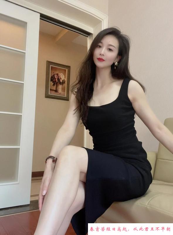 西宁丝袜高跟美女 第1张