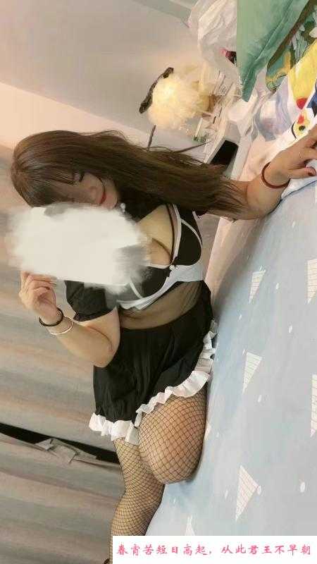 能出两水的媛媛 第2张