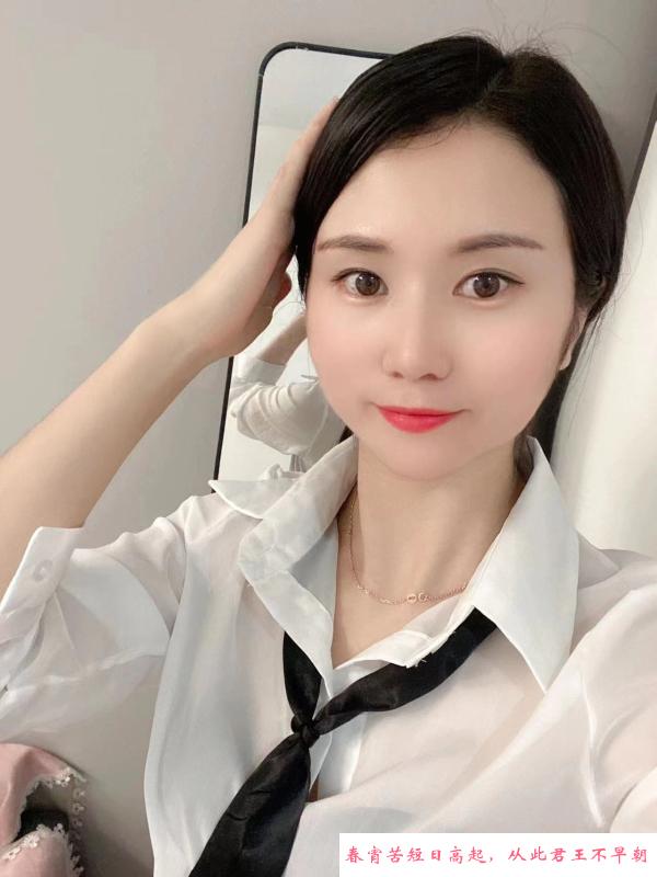 新人少妇佳琪 第3张