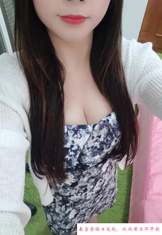 西区服务型美女 第1张