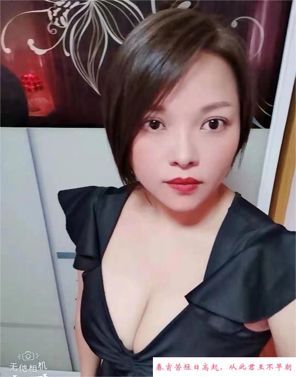 双龙大道地铁口可乐 第2张