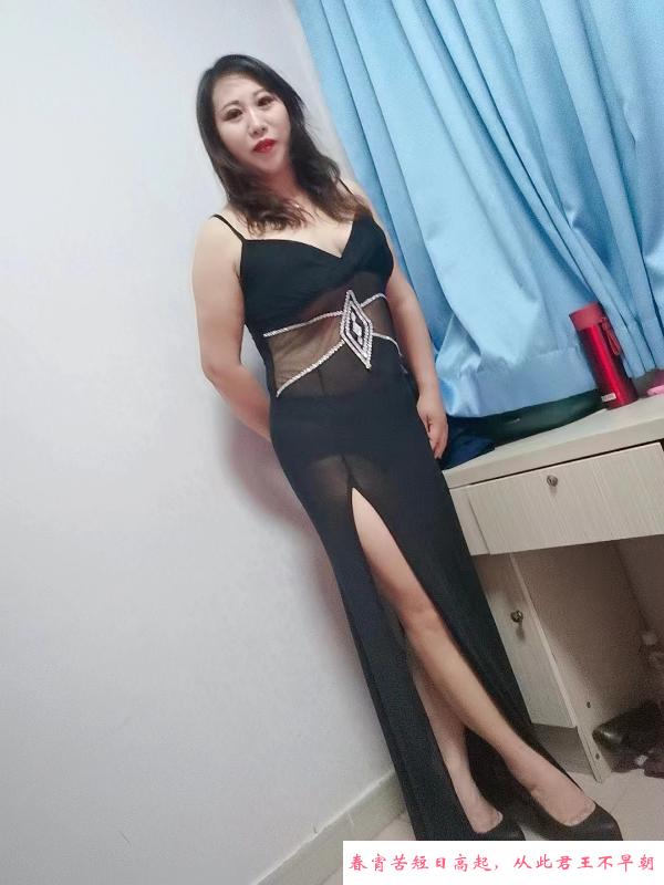罗湖熟女依红 第3张