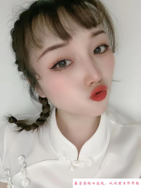 青楼穿越小骚货 第2张