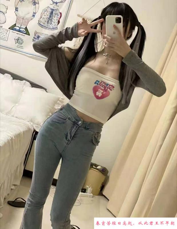 美腿jk萝莉小琪 第1张