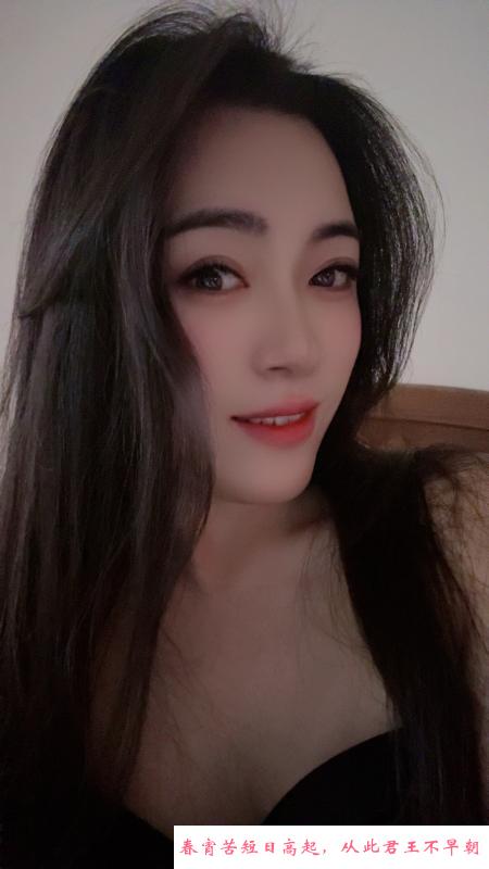 吴中性感御姐 第1张