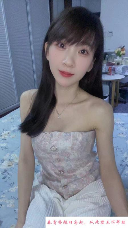 漂亮大奶妹子 第2张