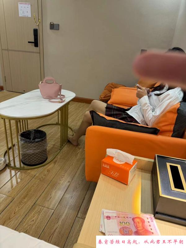 万达小茜 第1张
