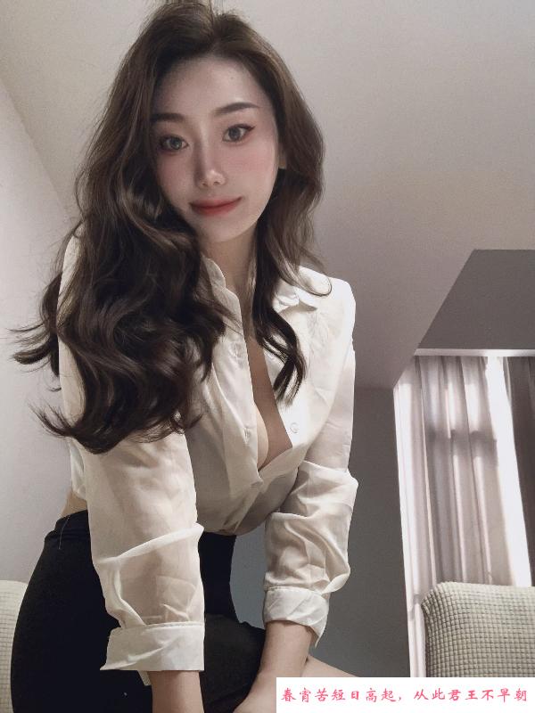 无锡豪乳御姐 第1张
