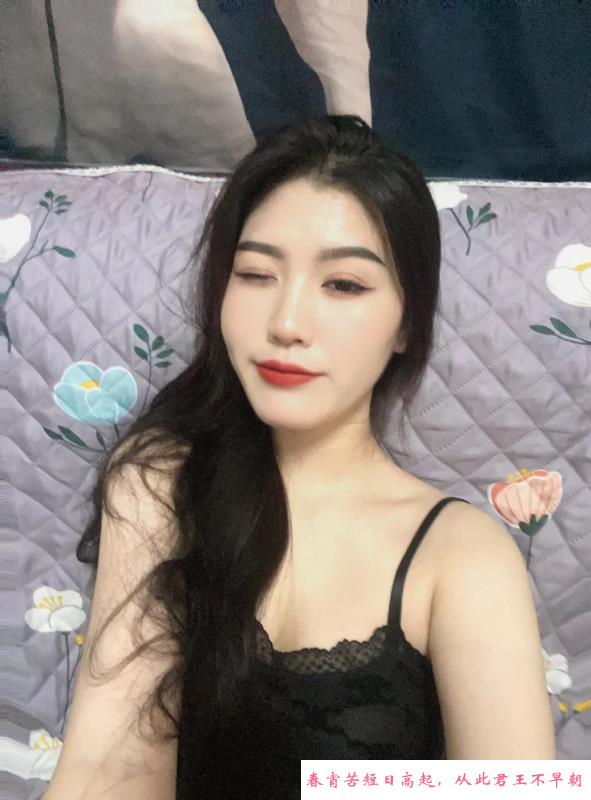 骚熟女美露 第1张