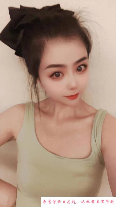 颜值身材一流小姐姐 第2张