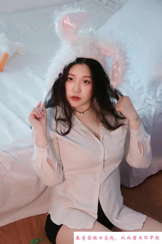 兼职巨乳小倩 第4张