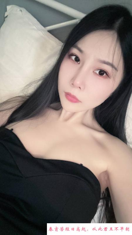 清纯颜值长腿妹子 第1张
