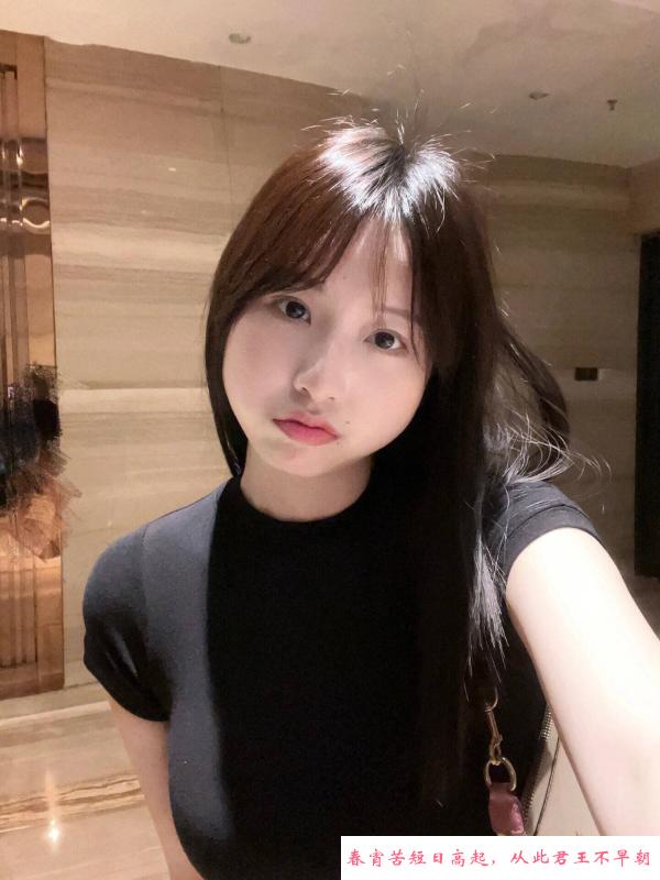 大胸纯欲小妹 第1张
