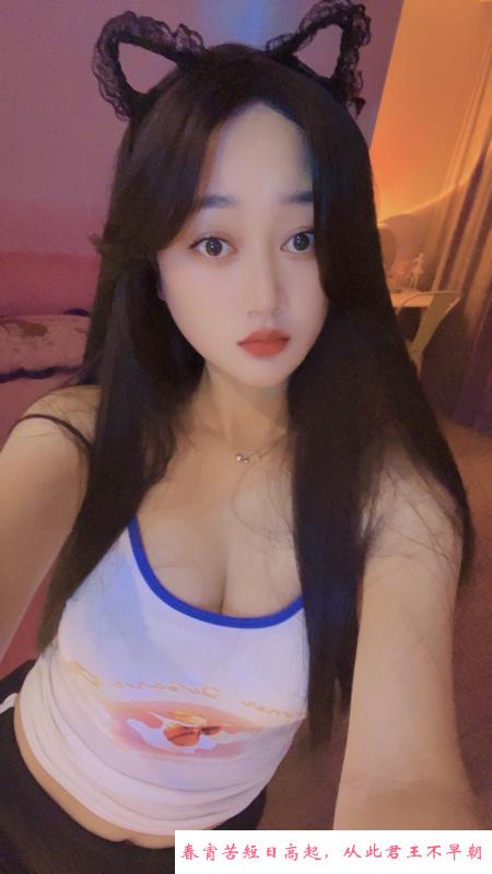 龙华苏曼 第1张