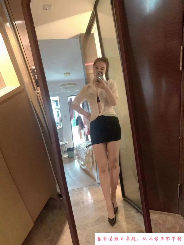 黑丝OL开心 第2张