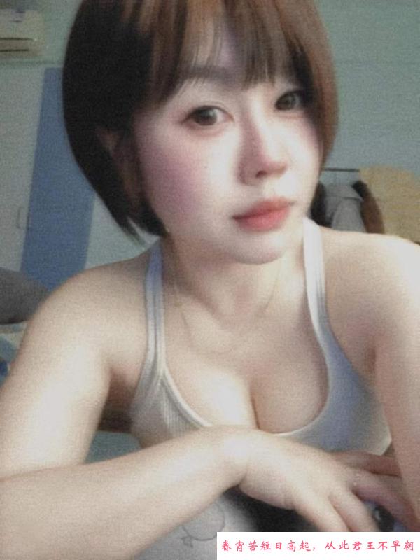 江宁雪舞美女 第1张