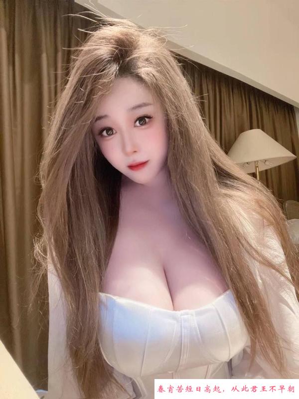 大奶翘臀性感艾米 第1张