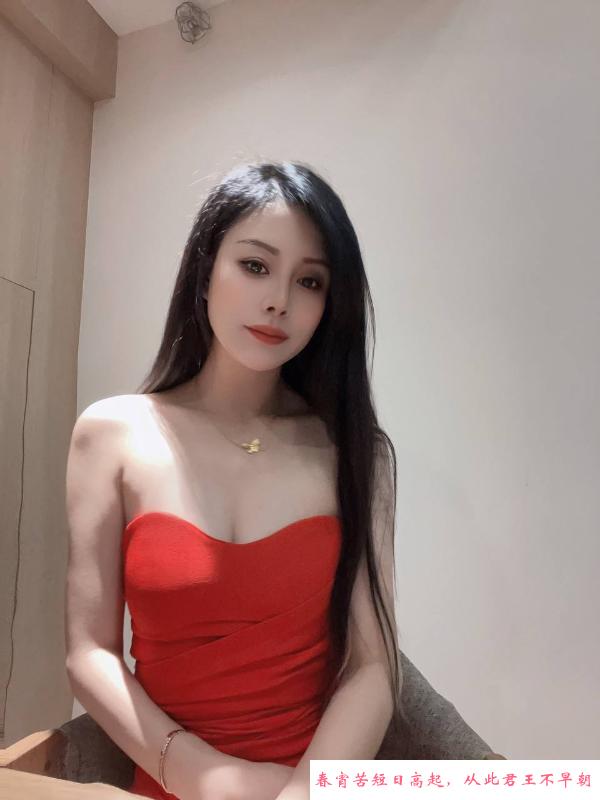 风骚性感大美妞 第3张