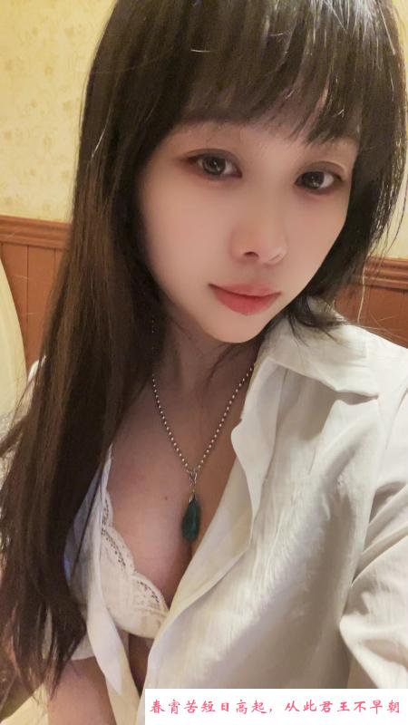 大新性感美女水晶 第3张