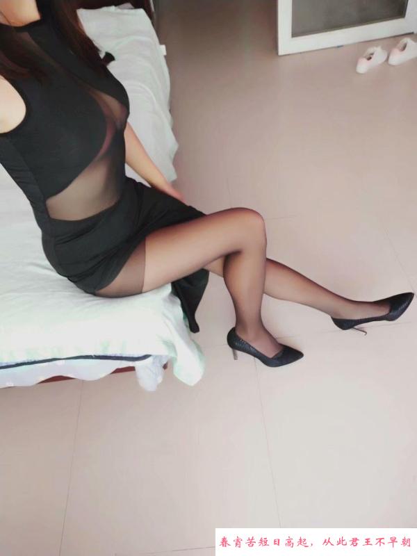 宝山迷人小骚货 第1张