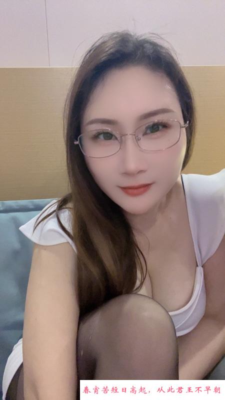 天心大胸美腿御姐 第3张