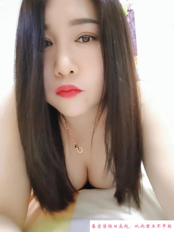 妩媚迷人的妹子 第2张