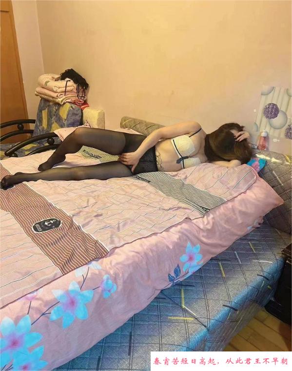 优雅风骚欲女沐沐 第3张