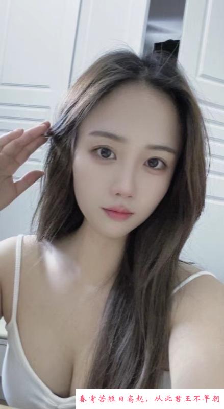 天心区白嫩00后 第3张