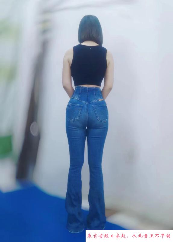 瑜伽少妇米苏 第3张