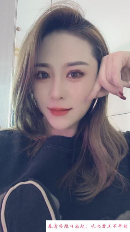 双胞胎御姐 第2张