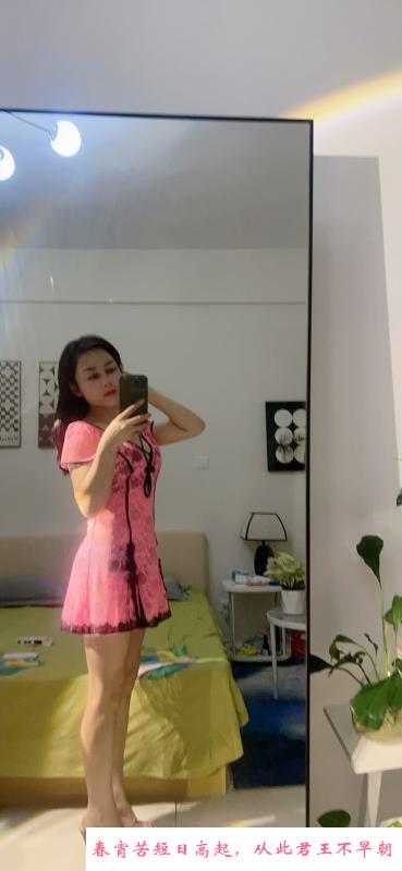 龙岗短发妹子 第2张