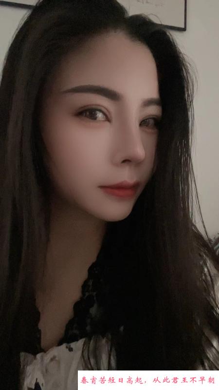 南山后花园轻熟少妇 第1张