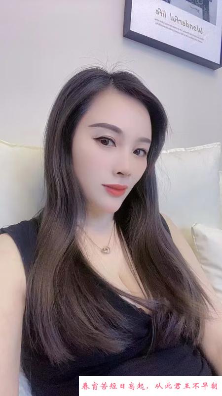 瑶海大波少妇沙沙 第1张
