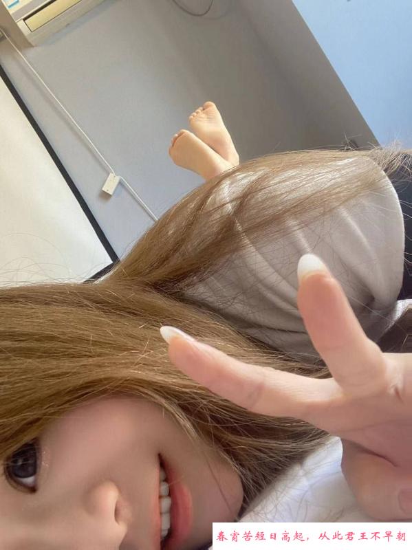 野战车震童颜萝莉 第2张