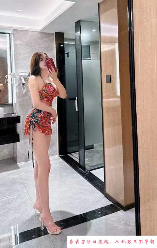 欧美身材熟女娜娜 第4张