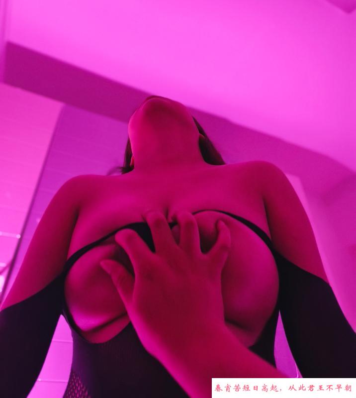 八爪鱼潮喷巨乳雅雅 第1张