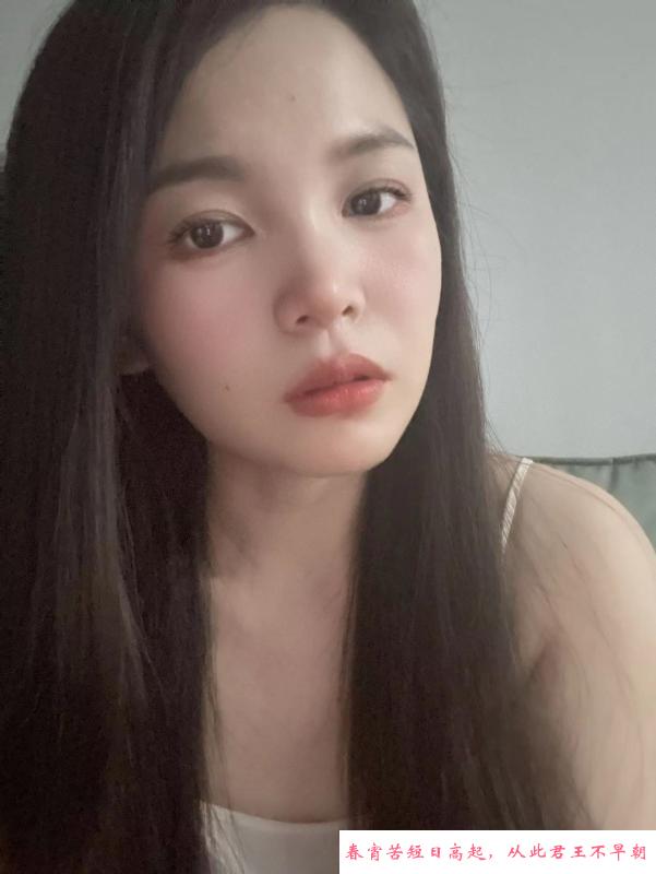 后入翘臀少妇 第1张