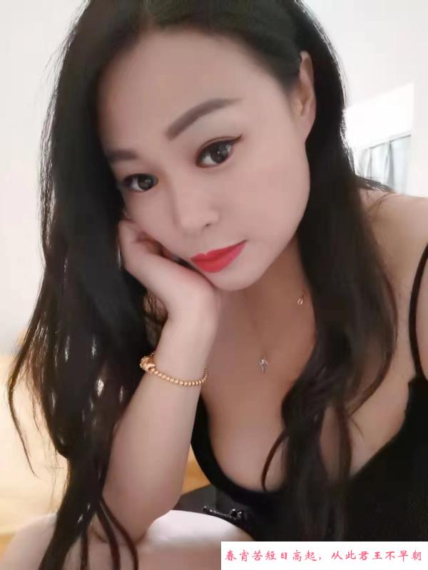 西湖服务系少妇 第1张